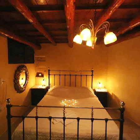 Ifigenia & Hotel Chania (Crete)